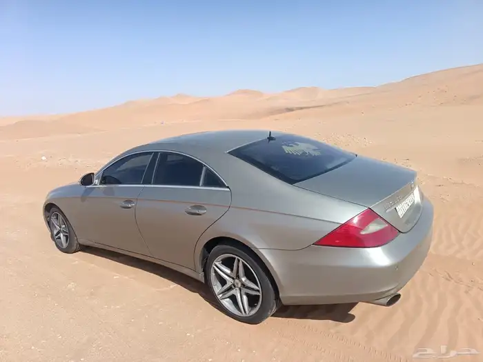 مرسيدس CLS 500 موديل 2005 خالية من الحوادث جاهزة للسفر 13