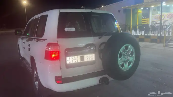 تويوتا لاند كروز G موديل 2014م 1