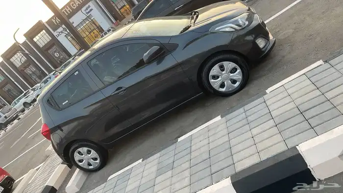 للبيع سياره 2020سبارك 1