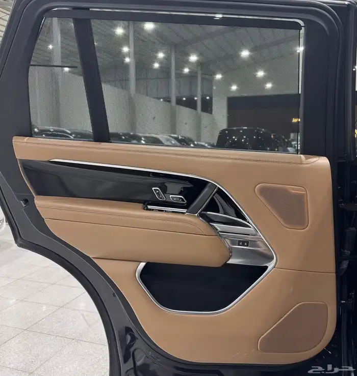 رنج روفر اوتوبيوغرافي V8 2023 مستعمل 22