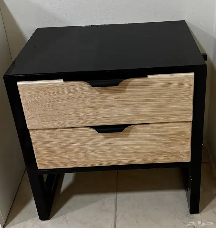 طاوله سرير جانبيه خشب السندان قوي 0