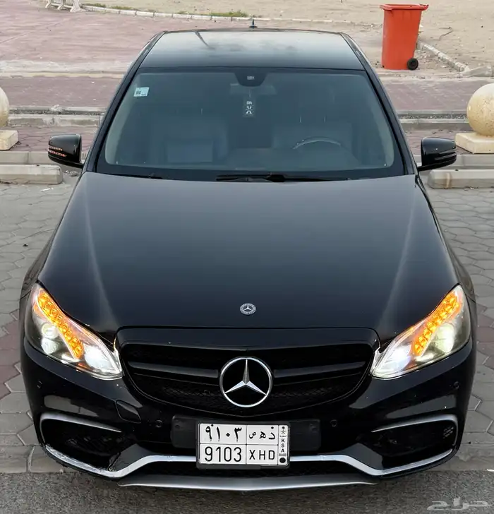 مرسيدس E200 اسود 2016 v4T للبيع للاعلى سومه او البدل 2