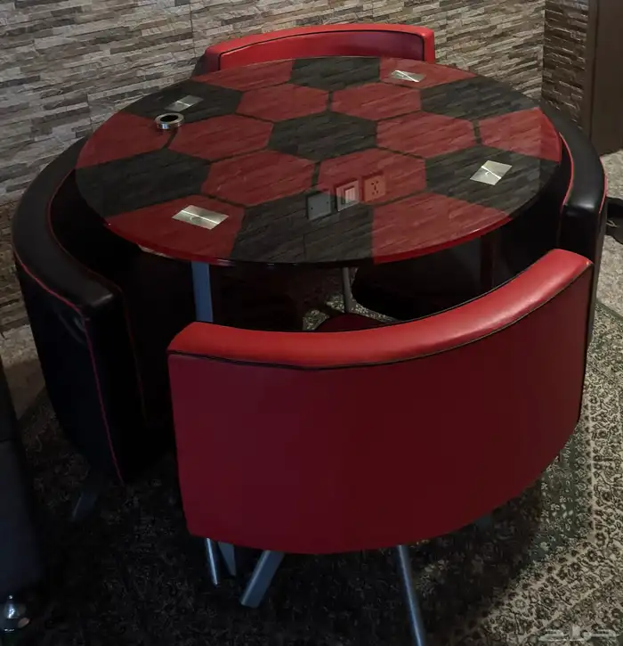 طاولة قزاز مع كراسي 0