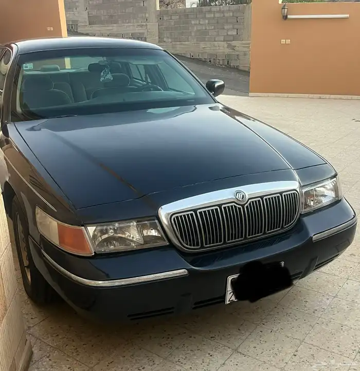 فورد جراند ماركيز 1999 13