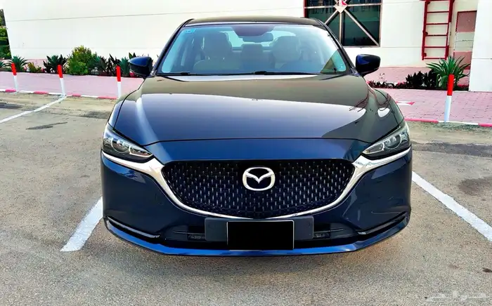 مازدا 6 2022 ازرق غامق كحلي نظيف ممشى قليل 2