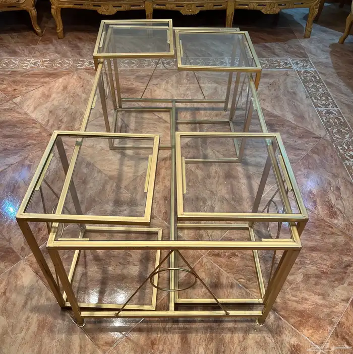 للبيع طقم طاولات نظيفه 1