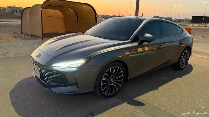 للبيع MG7 موديل 2025   أعلى فئة 1