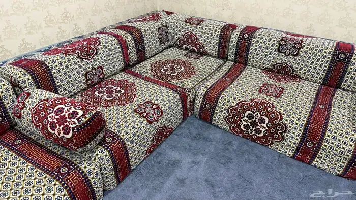 كنب للبيع مستخدم سبب البيع نقل إلى منطقه اخرى(12قطعه) 3