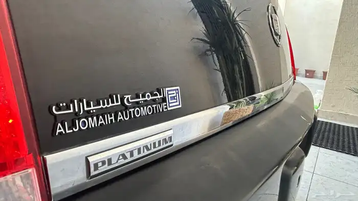 كاديلاك dts 2011 6