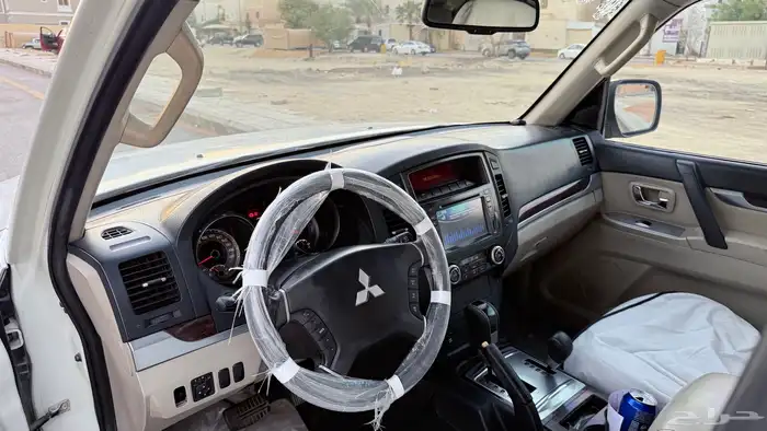 مستبيشي باجيرو 2010 31