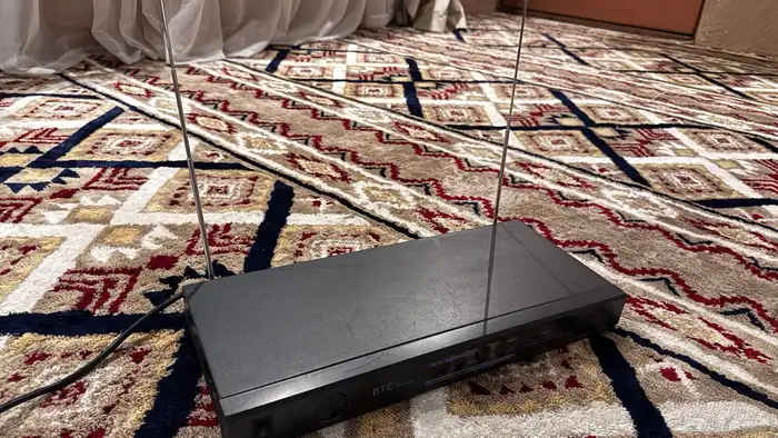 جهاز استقبال مكرفون لاسلكي (BTC)pv-2829 0