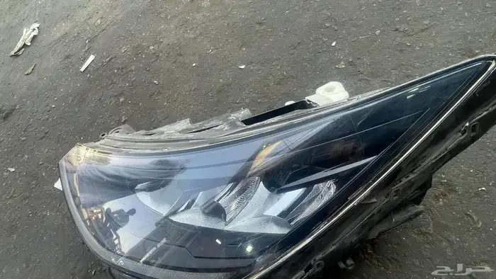 للبيع شمعه سوناتا هونداي الجهه يسار 1