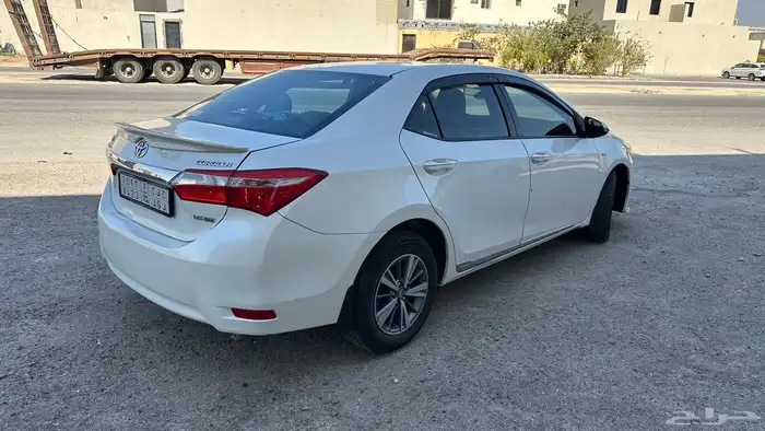 تويوتا كورلا xli 2015 9