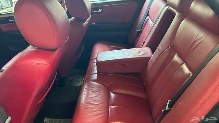 كاديلاك dts 2011 10