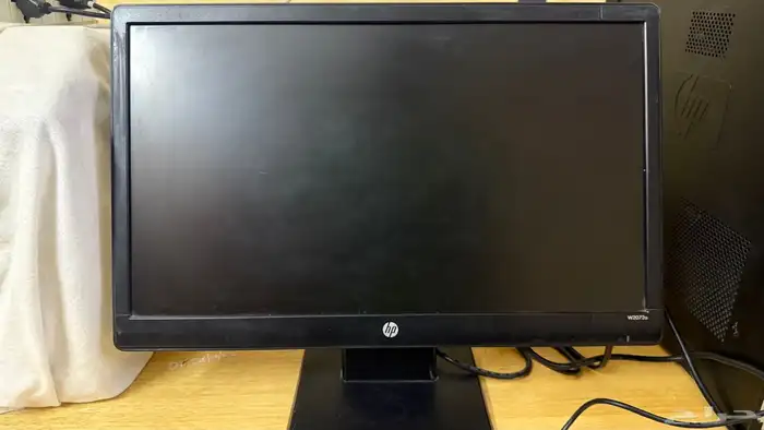 كمبيوتر مكتبي 5