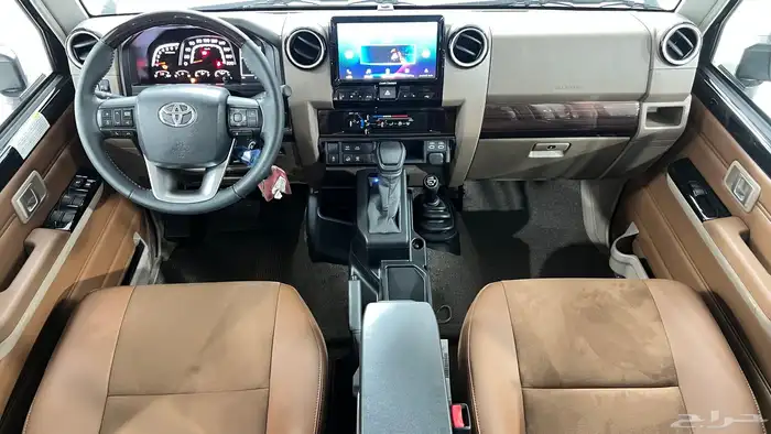 تويوتا ربع غمارتين V6.2025فل كامل رفرف سعودى بنزين 15