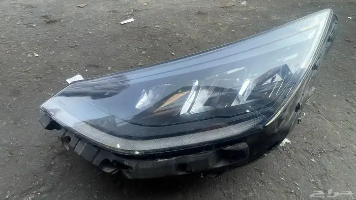 للبيع شمعه سوناتا هونداي الجهه يسار 4