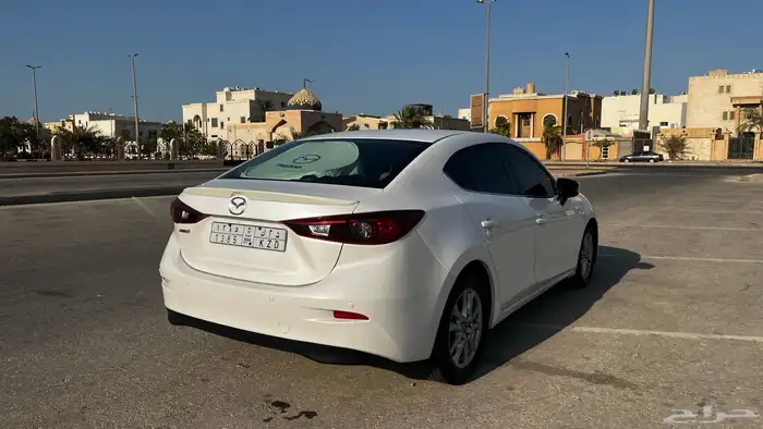 مازدا 3 نص فل 5