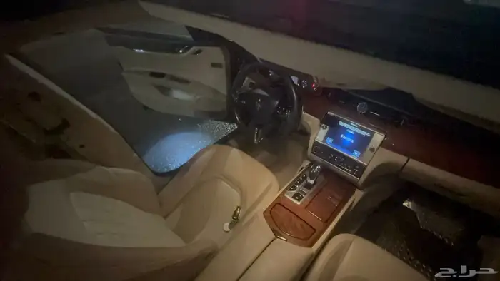 السيارة ميزراتي كواتروبورتي 2015ممشى140الف 8