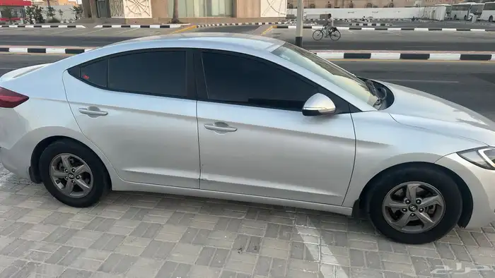 افانتي 2018 فضي ( ديزل ) 2