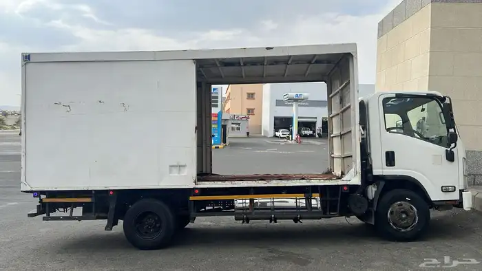 دينا لجميع خدمات النقل داخل وخارج منطقة جازان 2