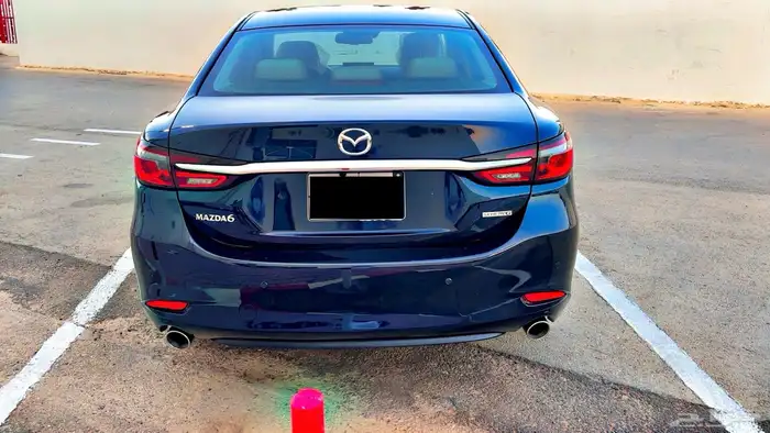 مازدا 6 2022 ازرق غامق كحلي نظيف ممشى قليل 3