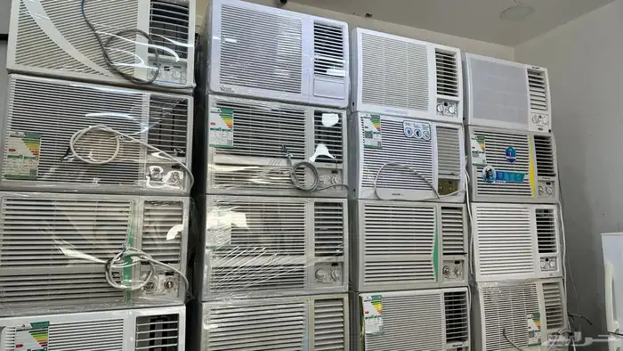 غرفه نوم طراحه سرير كمودينه مكيفات 8