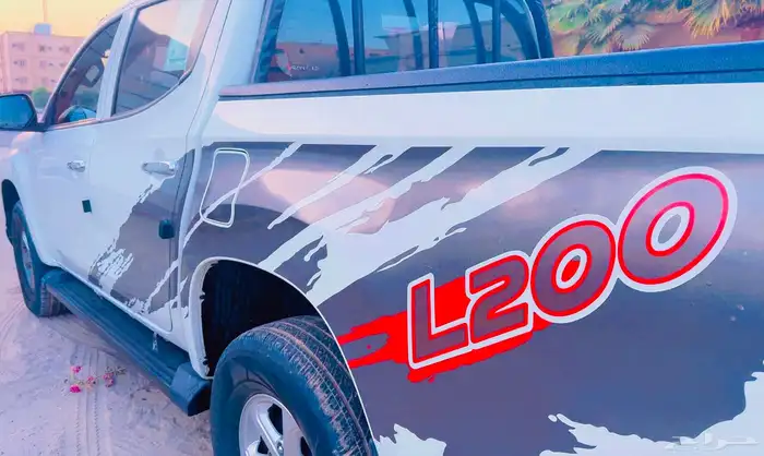 مستوبيشي L200 2023 1