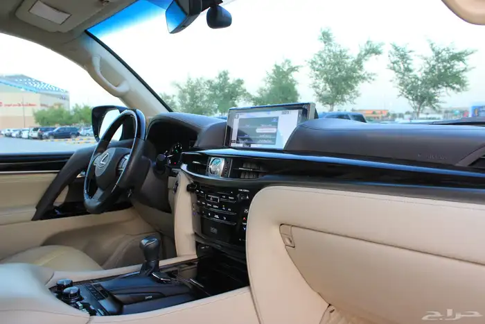 لكزس 2018 مخزن 10