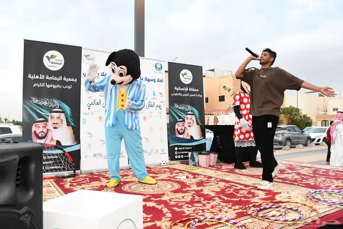 مهرجين مقدم حفل رسامة لاعب خفه لاعب سرك عملاق سماعات 0