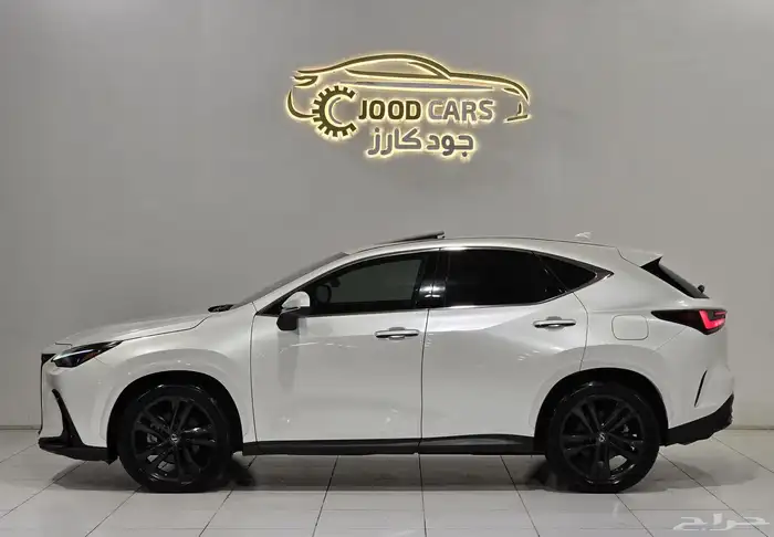 لكزس NX350 موديل 2022 بحاله الوكاله 3