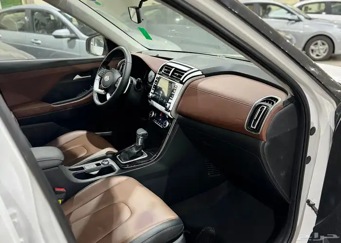 هيونداي كريتا 2025 كمفورت جديد اصفار بأقل سعر 15