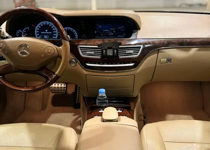 مرسيدس 2012 S350 AMG مخزن ممشى قليل 23