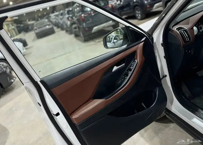 هيونداي كريتا 2025 كمفورت جديد اصفار بأقل سعر 10