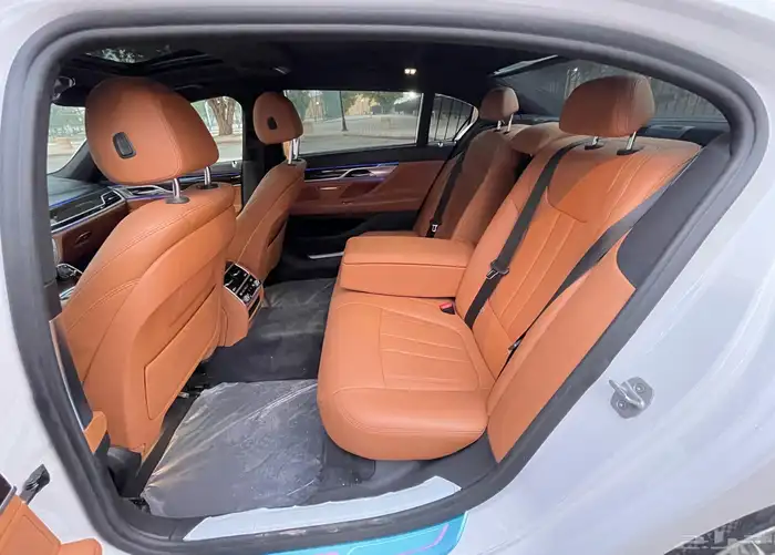 بي ام دبليو 2020 Li730 فل سعودي 9