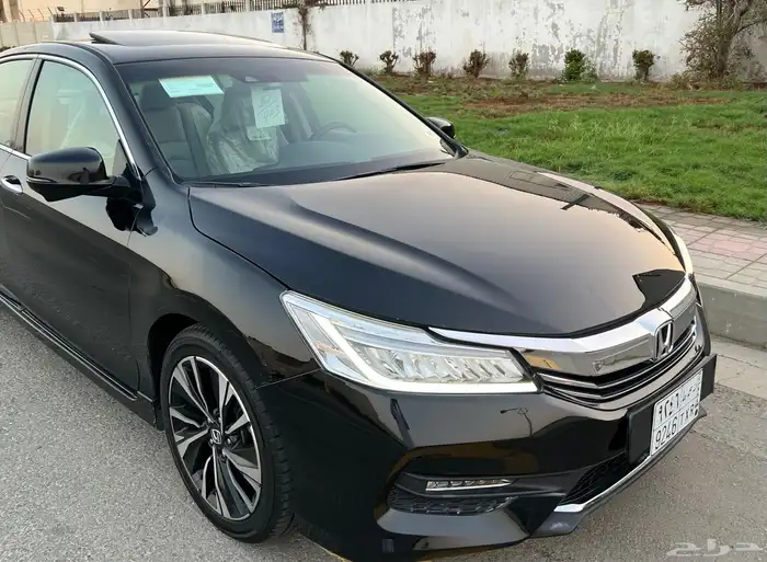 هوندا اكورد 2016 فل كامل V6 نظيفة جدا 18