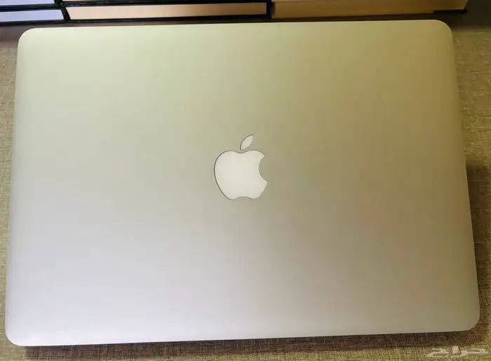لابتوب ماك بوك اير للبيع 3