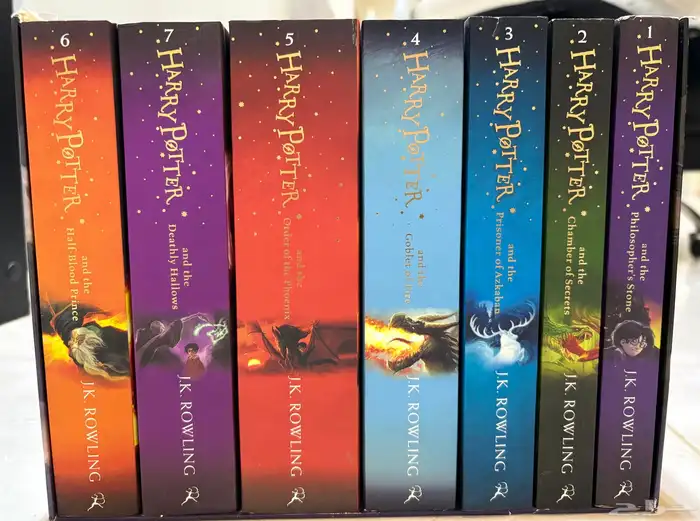 سلسلة كتب هاري بوتر - انجليزي 1