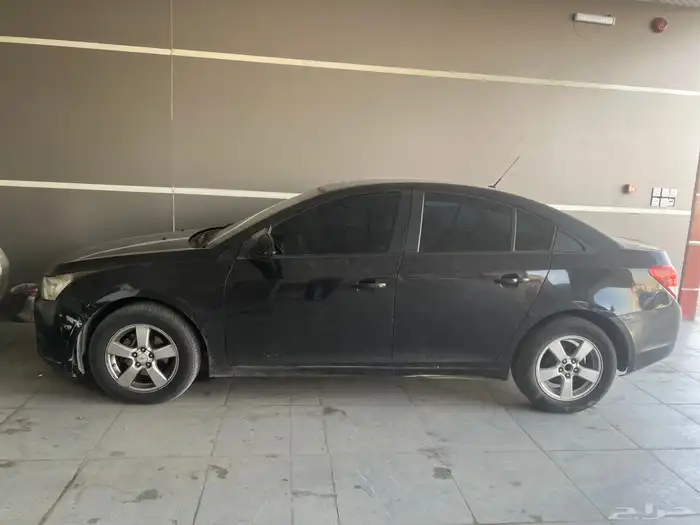 سلام عليكم اعرض لكم سياره كروز 2012 0