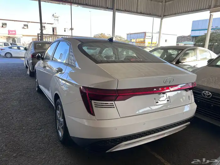 هيواندي اكسنت مكينه 1.5 فلت سقف اسود الإصدار الجديد 2026 1