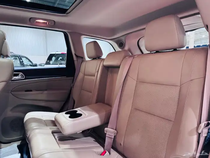 شروكي ليمتد فل كامل 2015 V8 8