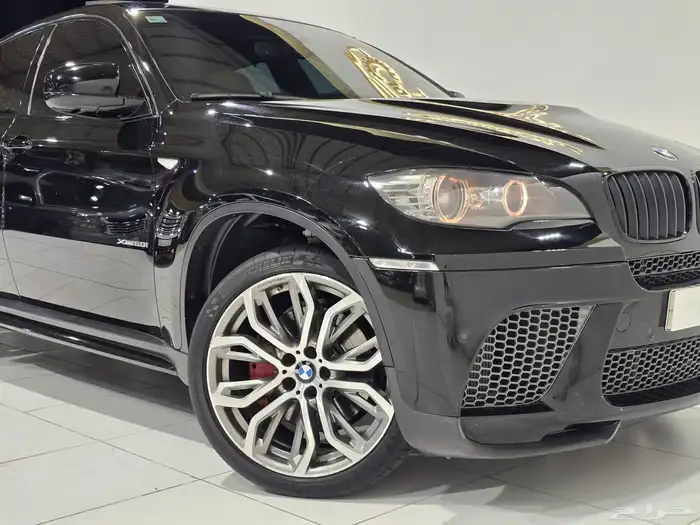 بي ام دبليو X6 موديل 2011 بحالة ممتازة 6