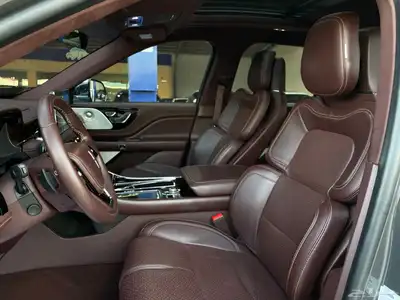 لنكولن افياتور برزدينشال 2022 على الضمان عداد 27 الف index