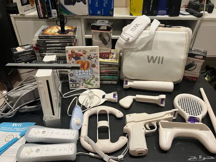 wii مع كامل ملحقاته للبيع 0