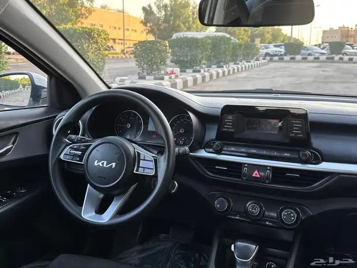 كيا سيراتو 2022 12