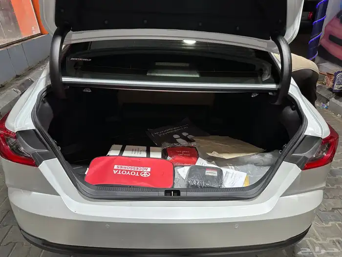 للبيع كامري 2025 LE 56