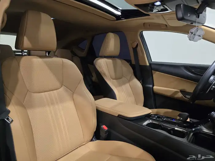 لكزس NX350 موديل 2022 بحاله الوكاله 9