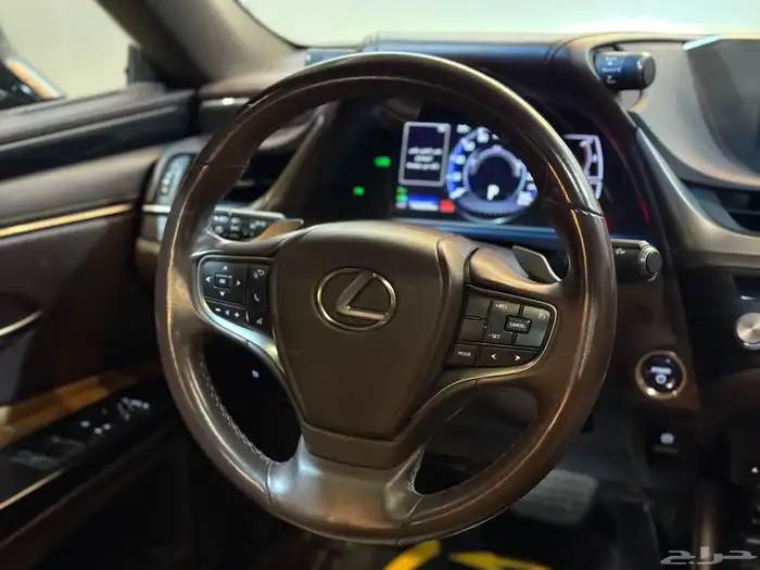 لكزس ES300 h 2021 (( بحالة ممتازة )) 10