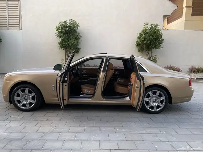 رولزرويس قوست 19