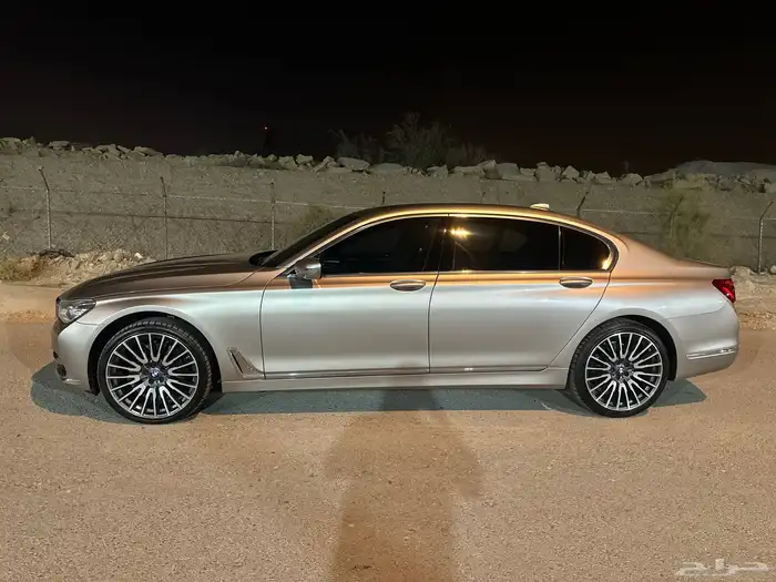 بي ام دبليو 750Li 2016 ممشى قليل 3